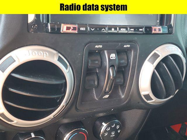Photo of 2017 Black Clearcoat Jeep Wrangler Unlimited