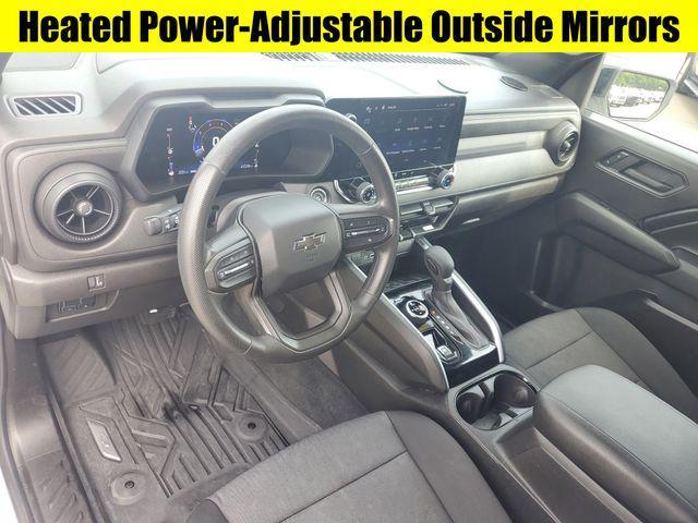 Photo of 2023 Summit White Chevrolet Colorado