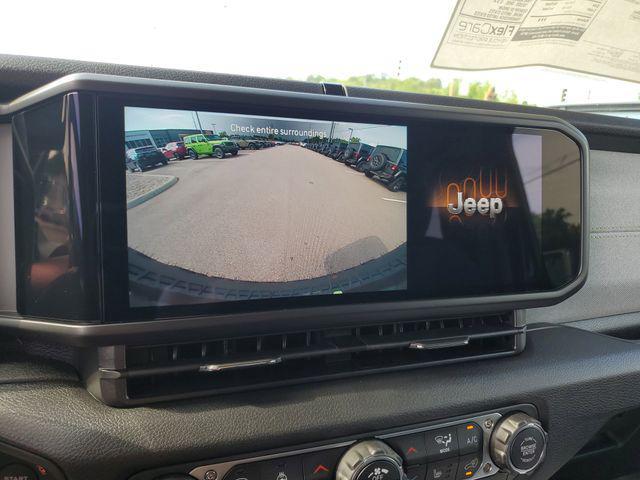 Photo of 2025 Anvil Clearcoat Jeep Wrangler