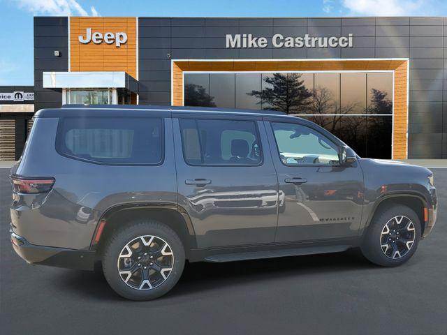 Photo of 2025 Baltic Gray Metallic Clearcoat Jeep Wagoneer