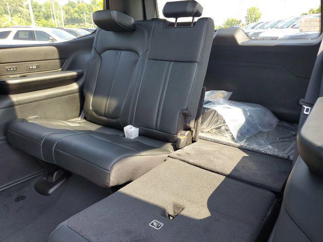 Photo of 2025 Baltic Gray Metallic Clearcoat Jeep Wagoneer
