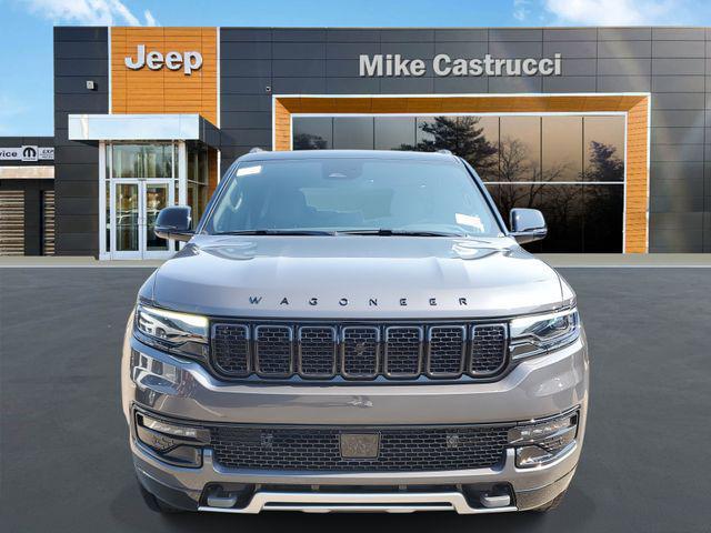 Photo of 2025 Baltic Gray Metallic Clearcoat Jeep Wagoneer