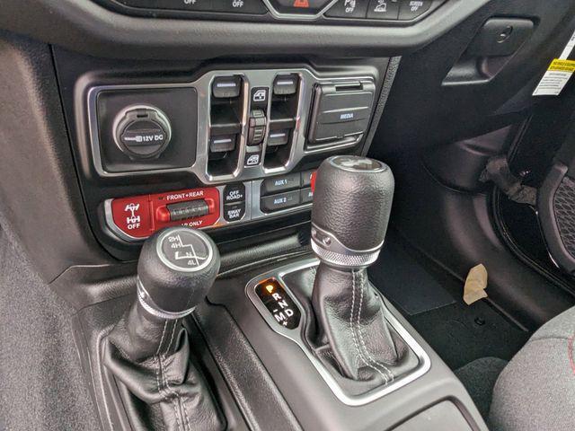 Photo of 2024 Black Clearcoat Jeep Wrangler
