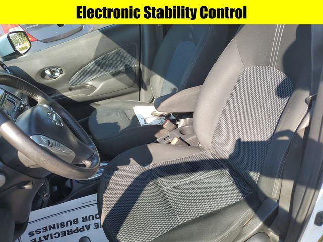 Photo of 2015 Aspen White Pearl Nissan Versa Note