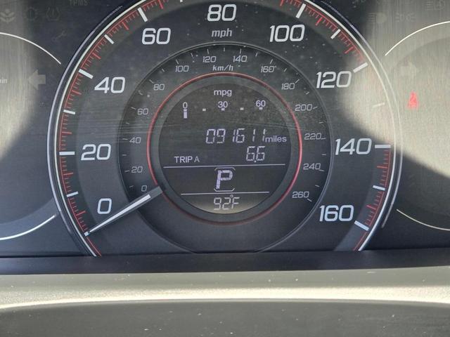 Photo of 2015 White Honda Accord