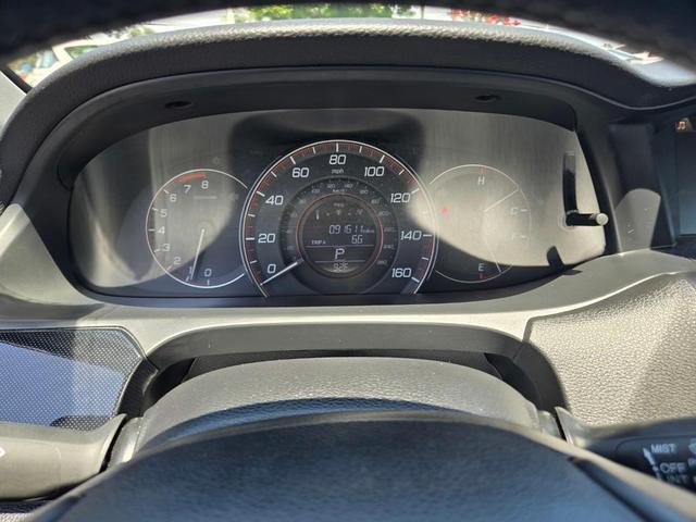 Photo of 2015 White Honda Accord