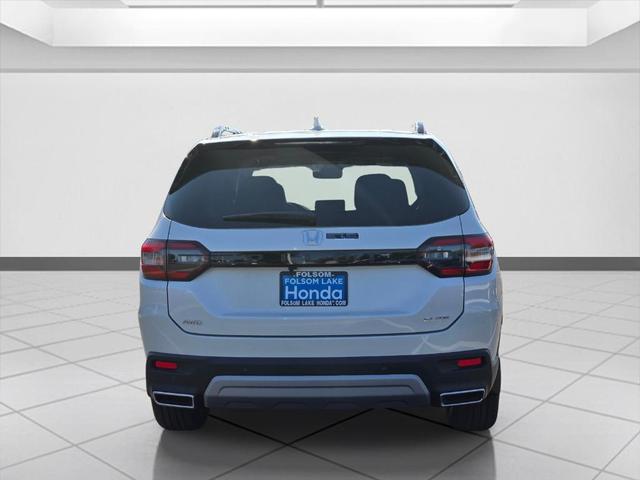 Photo of 2025 Platinum White Pearl Honda Pilot