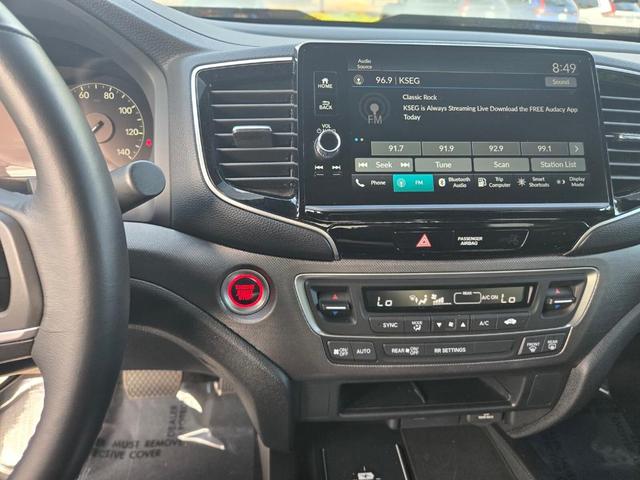Photo of 2024 Sonic Gray Pearl Honda Ridgeline