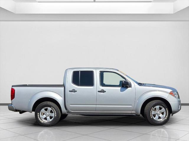 Photo of 2013 Brilliant Silver Nissan Frontier