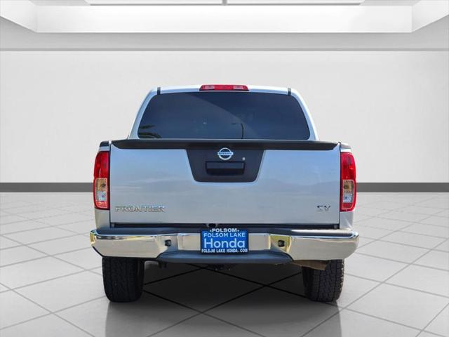 Photo of 2013 Brilliant Silver Nissan Frontier