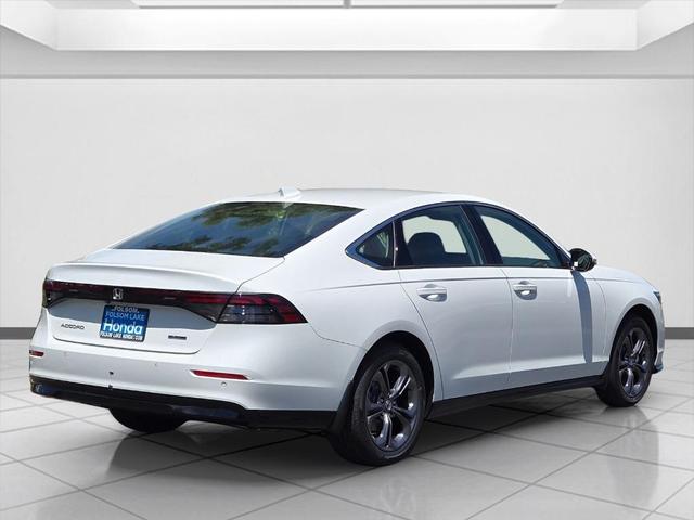 Photo of 2025 Platinum White Pearl Honda Accord Hybrid