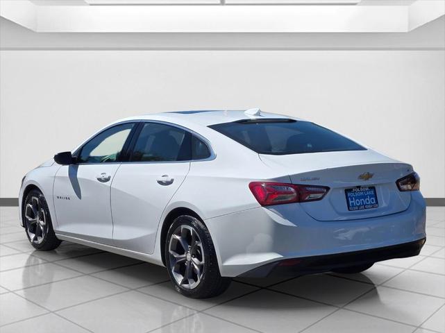 Photo of 2022 White Chevrolet Malibu