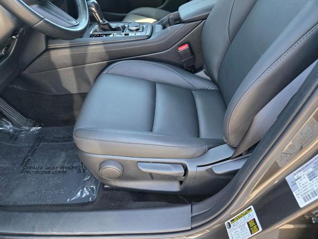 Photo of 2023 Machine Gray Metallic Mazda CX-30