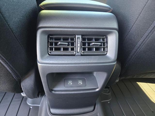 Photo of 2026 Platinum White Pearl Honda CR-V Hybrid