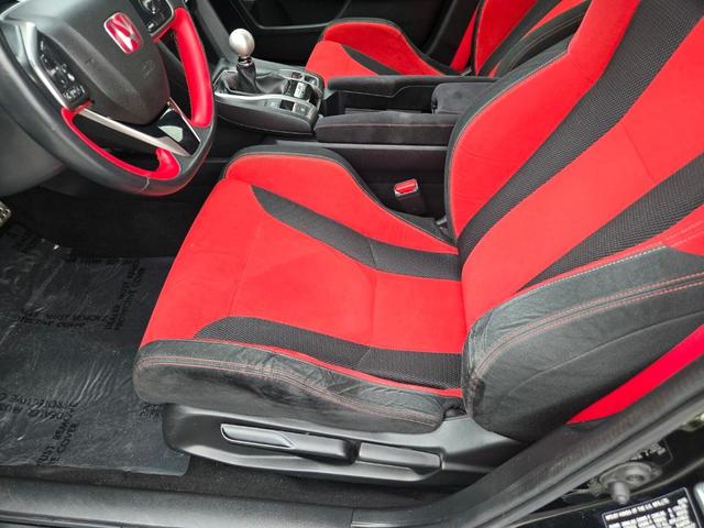 Photo of 2019 Black Honda Civic Type R