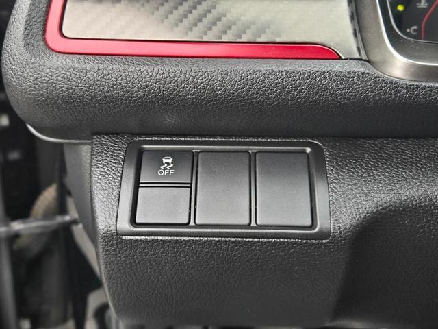 Photo of 2019 Black Honda Civic Type R