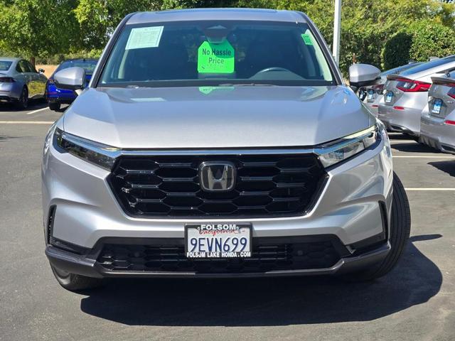Photo of 2023 Lunar Silver Metallic Honda CR-V