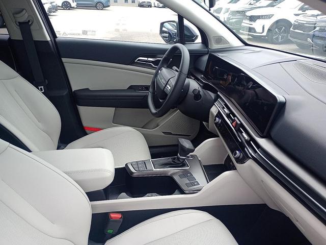 Photo of 2026 Panthera Metal Gray Kia Sportage