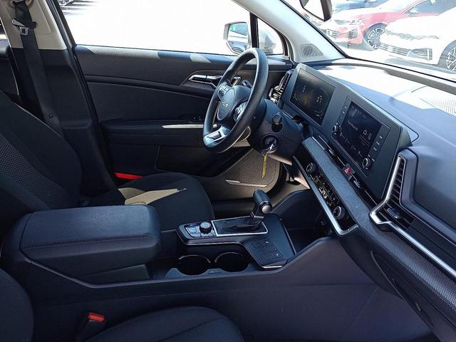 Photo of 2024 Steel Gray Kia Sportage