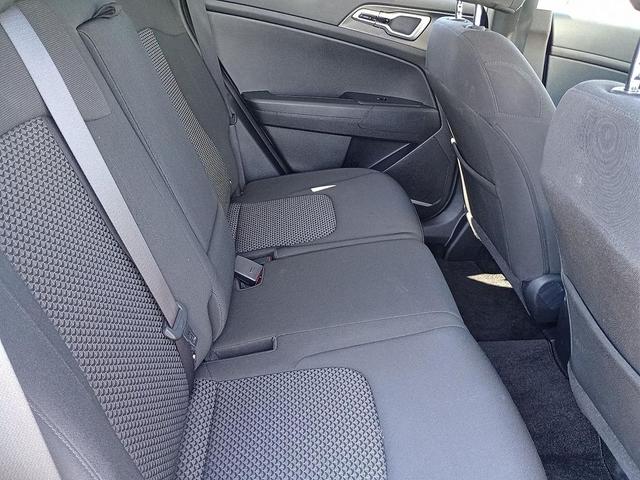 Photo of 2024 Steel Gray Kia Sportage