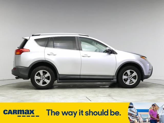 Photo of 2015 Silver Toyota RAV4