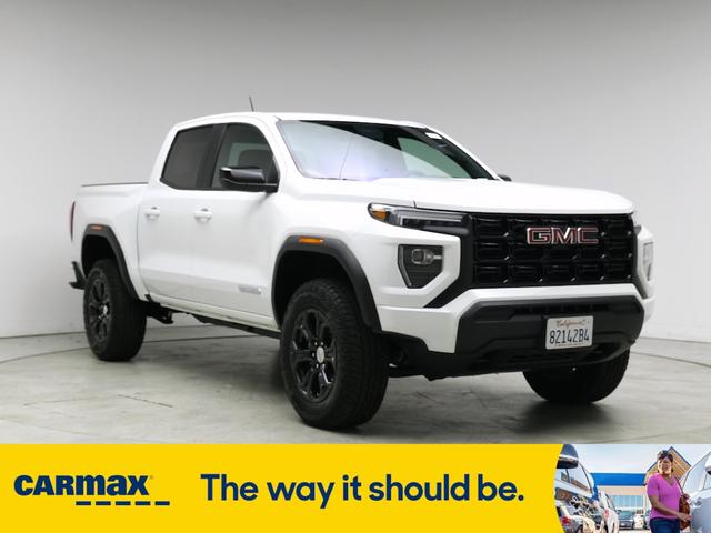 2024 GMC Canyon