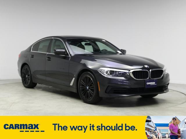 2019 BMW 530E