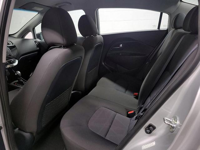 Photo of 2017 Silver Kia Rio