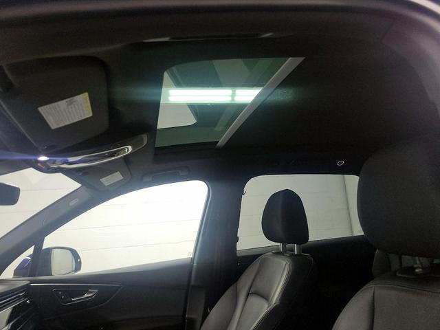 Photo of 2021 Blue Audi Q7