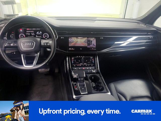 Photo of 2021 Blue Audi Q7
