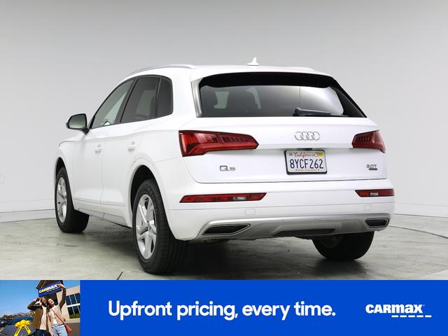 Photo of 2018 White Audi Q5