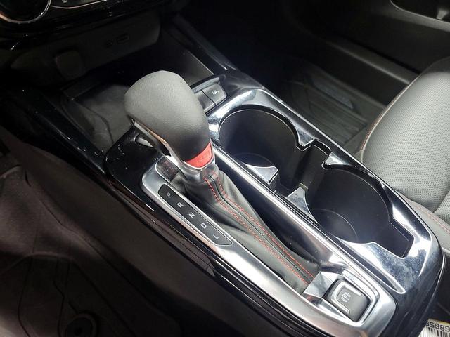 Photo of 2024 Green Chevrolet Trax