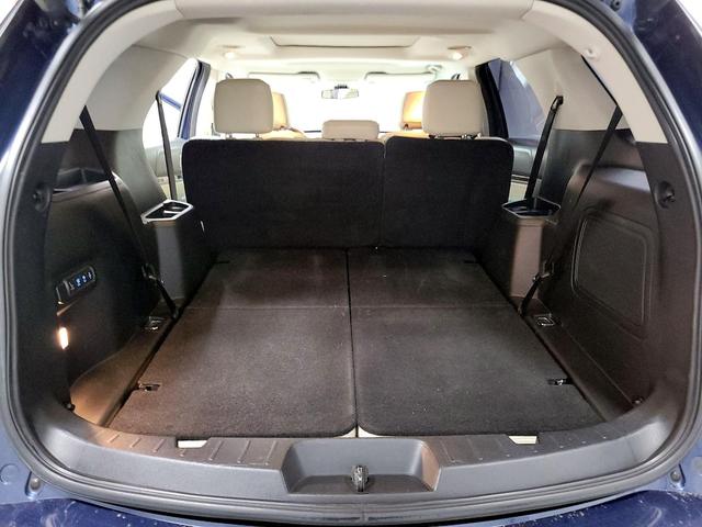 Photo of 2016 Blue Ford Explorer