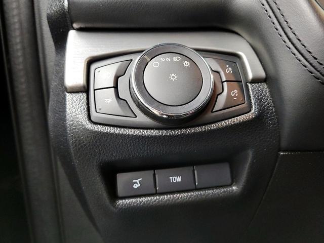 Photo of 2016 Blue Ford Explorer