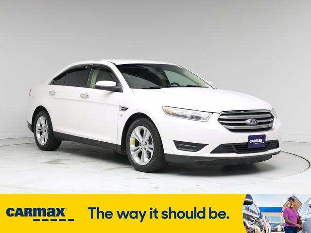 2018 Ford Taurus