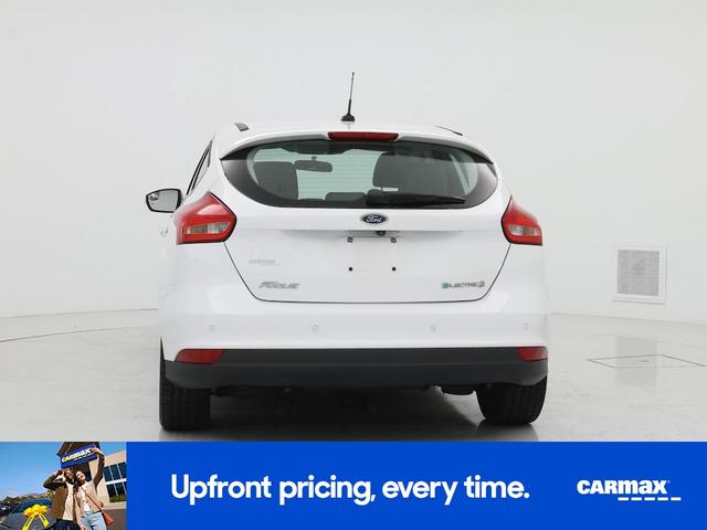 Photo of 2016 White Ford Focus Electric
