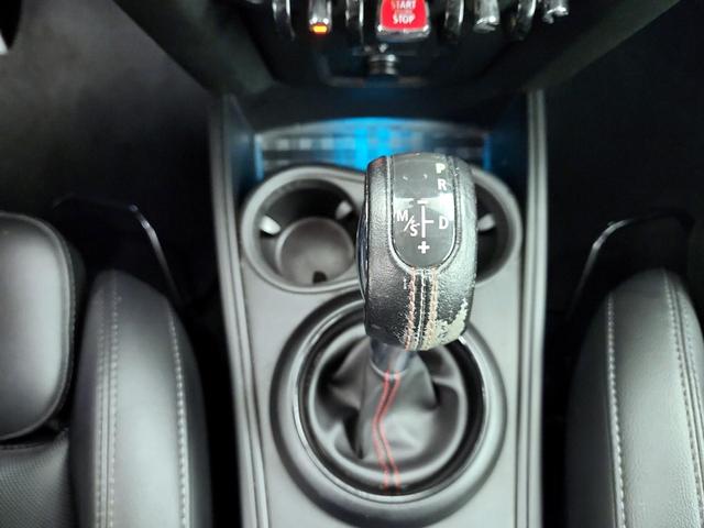 Photo of 2019 White MINI Countryman