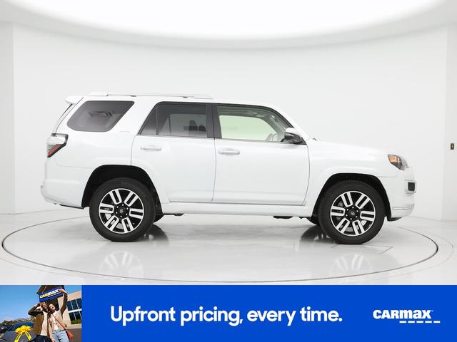 Photo of 2024 Pearl Toyota 4Runner
