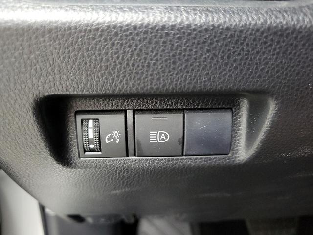 Photo of 2019 Silver Toyota RAV4