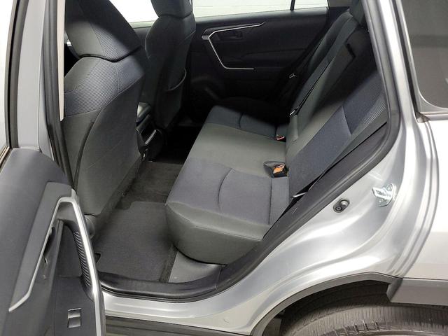 Photo of 2019 Silver Toyota RAV4