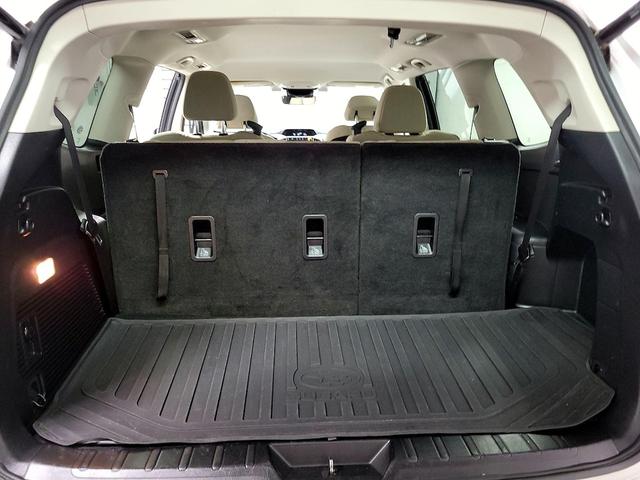Photo of 2019 Pearl Subaru Ascent