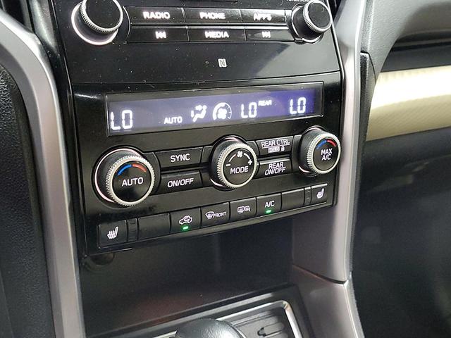 Photo of 2019 Pearl Subaru Ascent