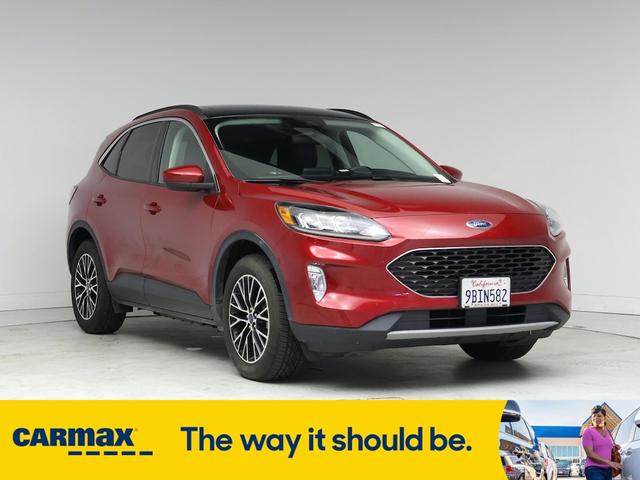 2022 Ford Escape Phev