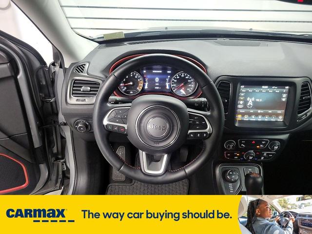 Photo of 2021 Silver Jeep Compass
