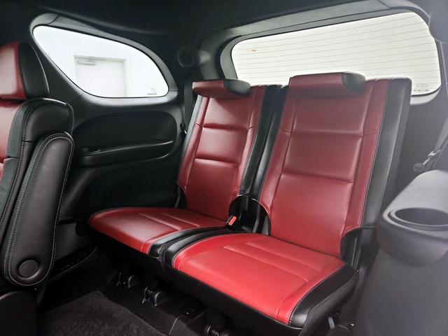 Photo of 2022 White Dodge Durango