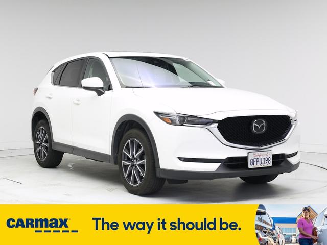 Photo of 2018 White Mazda CX-5