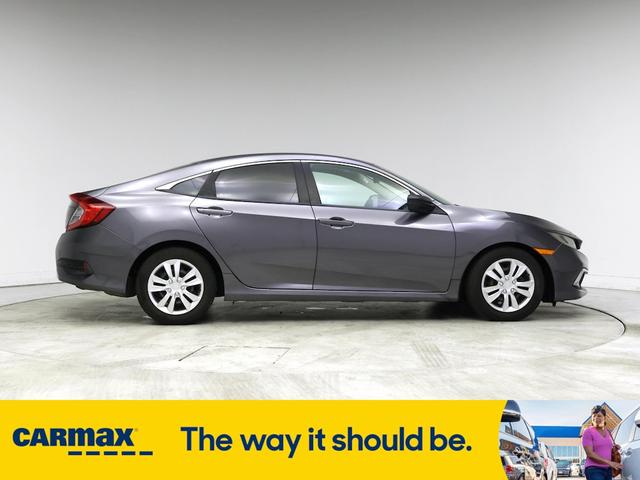 Photo of 2019 Gray Honda Civic