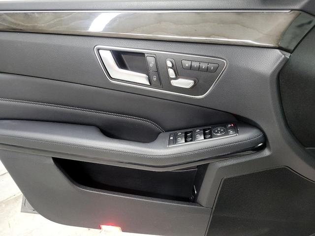 Photo of 2014 Gray Mercedes-Benz E-Class