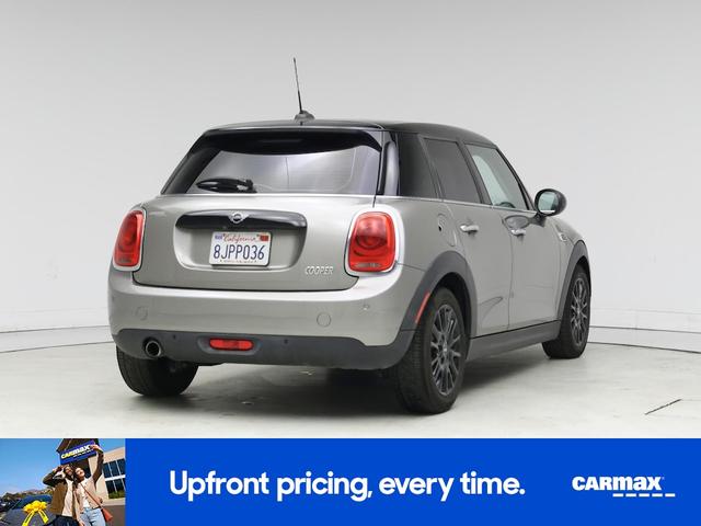 Photo of 2019 Silver MINI Hardtop
