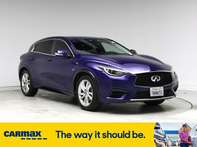 2017 Infiniti QX30